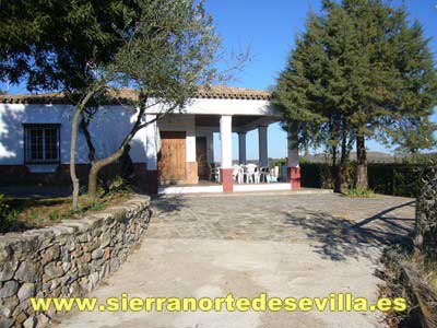 open slide show Casa Rural La Vega