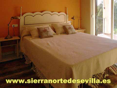 open slide show Casa Rural El Andreal