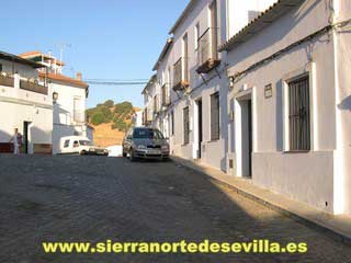 abrir galería de fotos casa en cazalla
