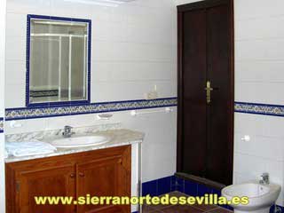 abrir galería de fotos casa en cazalla